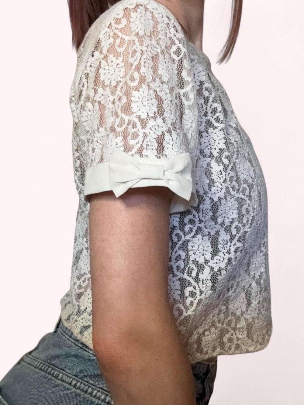 Romantic Cream Lace Short Sleeve Top with Bow Sleeves 🤍